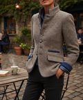 Women's Solid Color Jacket - Elegant & Versatile