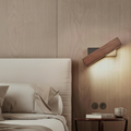 Adjustable Wall Lamp with Directional Lighting